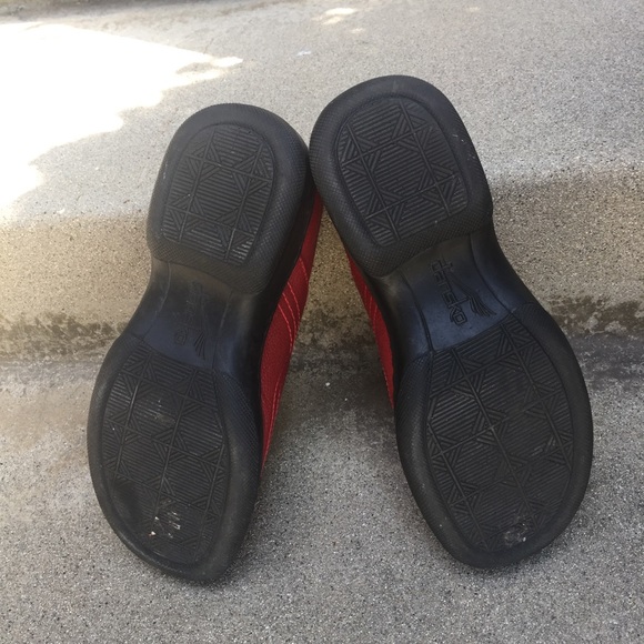 Dansko Red Mary Janes size 37 - Picture 6 of 8